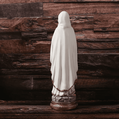 Nuestra Señora de Lourdes – Luz del Consuelo