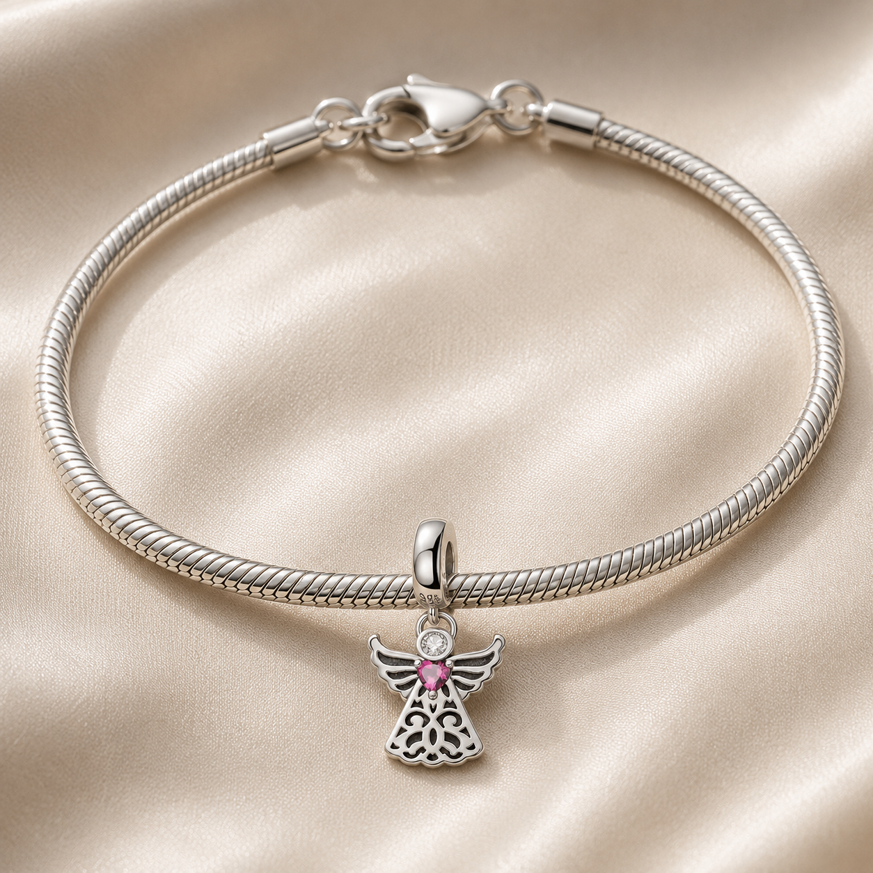 Dije Ángel con Corazón Rosa — Plata 925