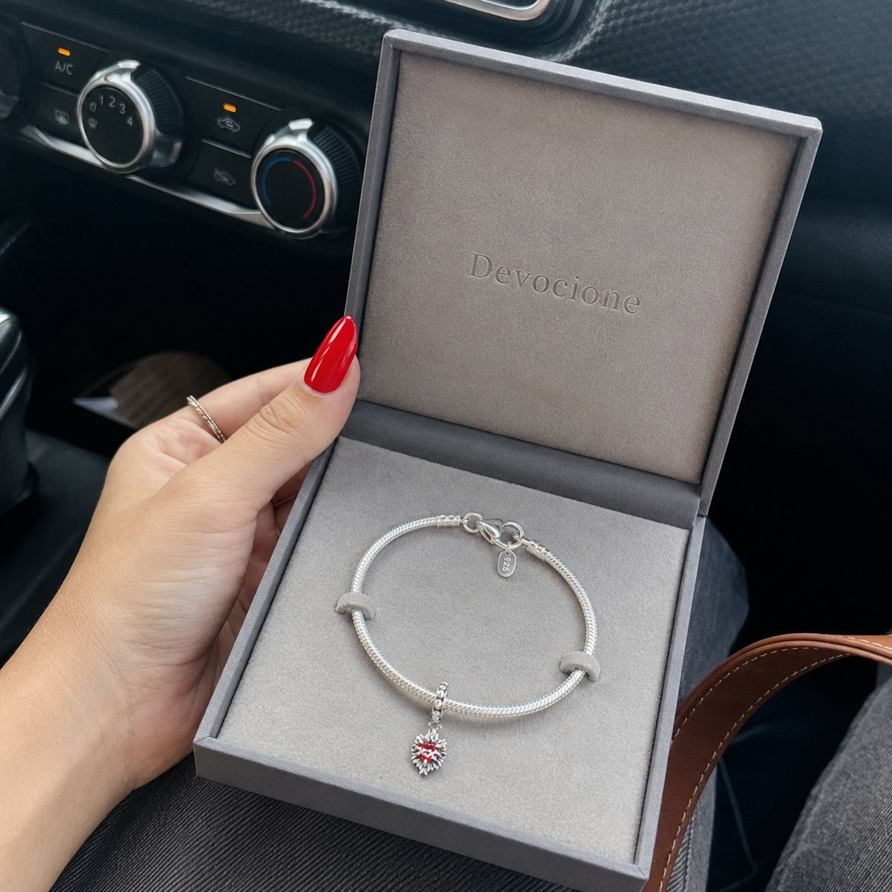Dije Sagrado Corazón de Jesús — Plata 925