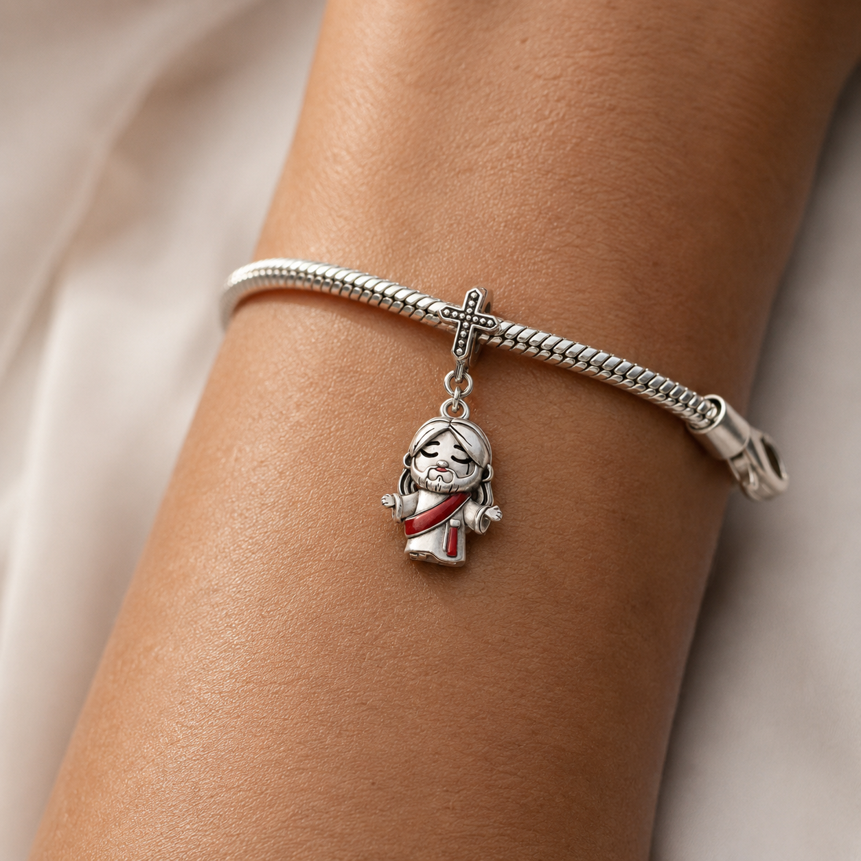Dije Cristo Rey Glorioso — Plata 925