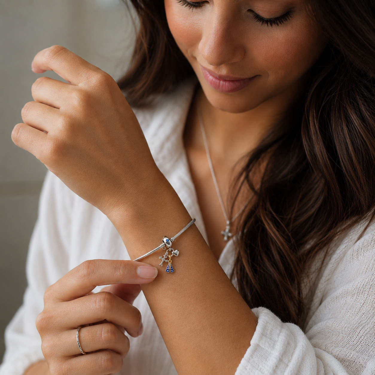 Dije Madre del Cielo Azul — Plata 925