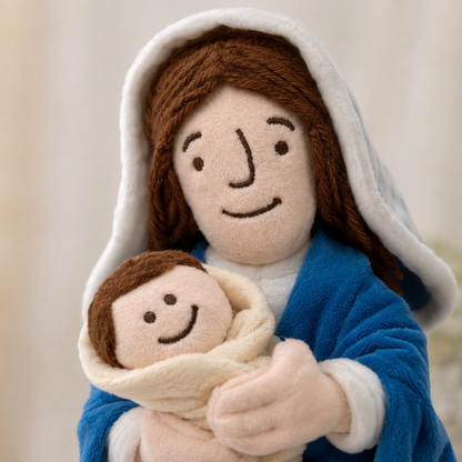 Peluche de la Virgen María con el Niño Jesús