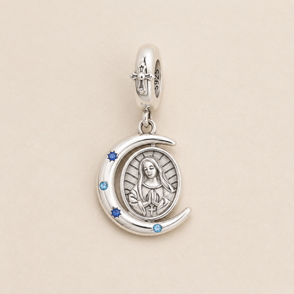 Dije Nuestra Señora de la Luna Creciente