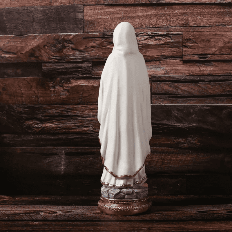 Nuestra Señora de Lourdes – Luz del Consuelo