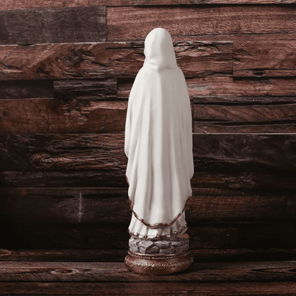 Nuestra Señora de Lourdes – Luz del Consuelo