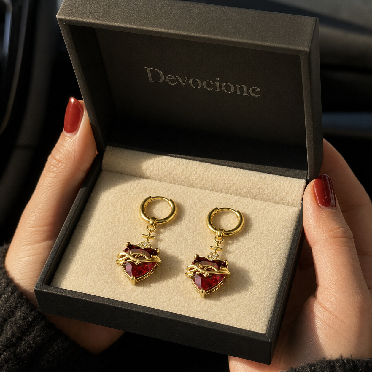 Aretes Sagrado Corazón