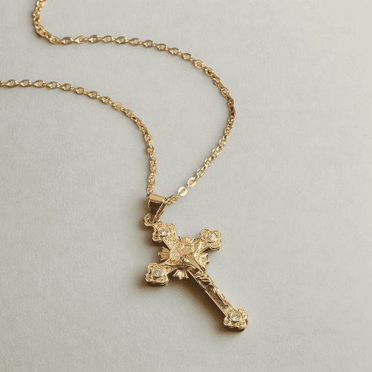 Collar Cruz Radiante