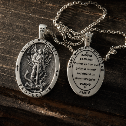 Collar Quién Como Dios