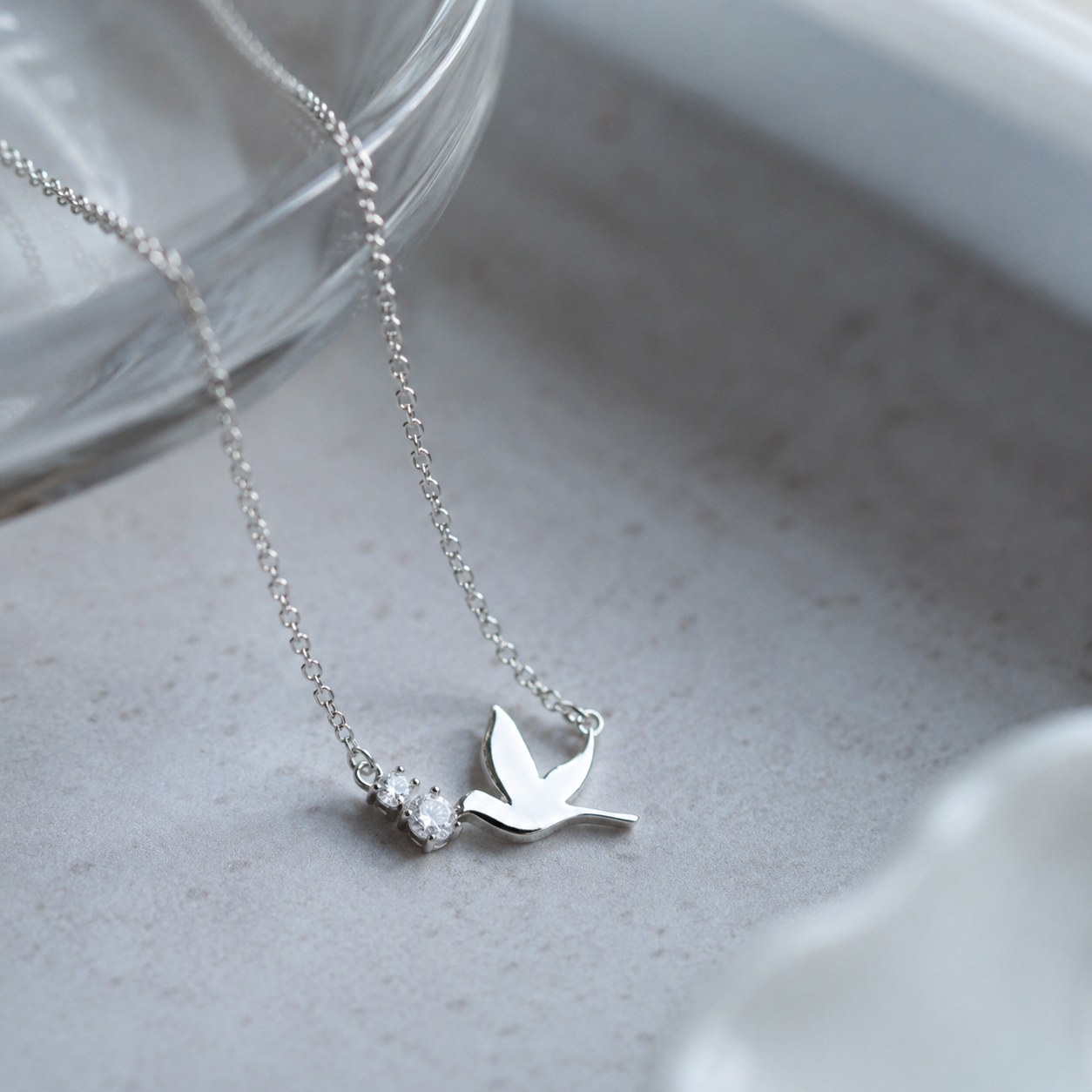 Collar Espíritu Bendito – Gotas de Fe y Esperanza