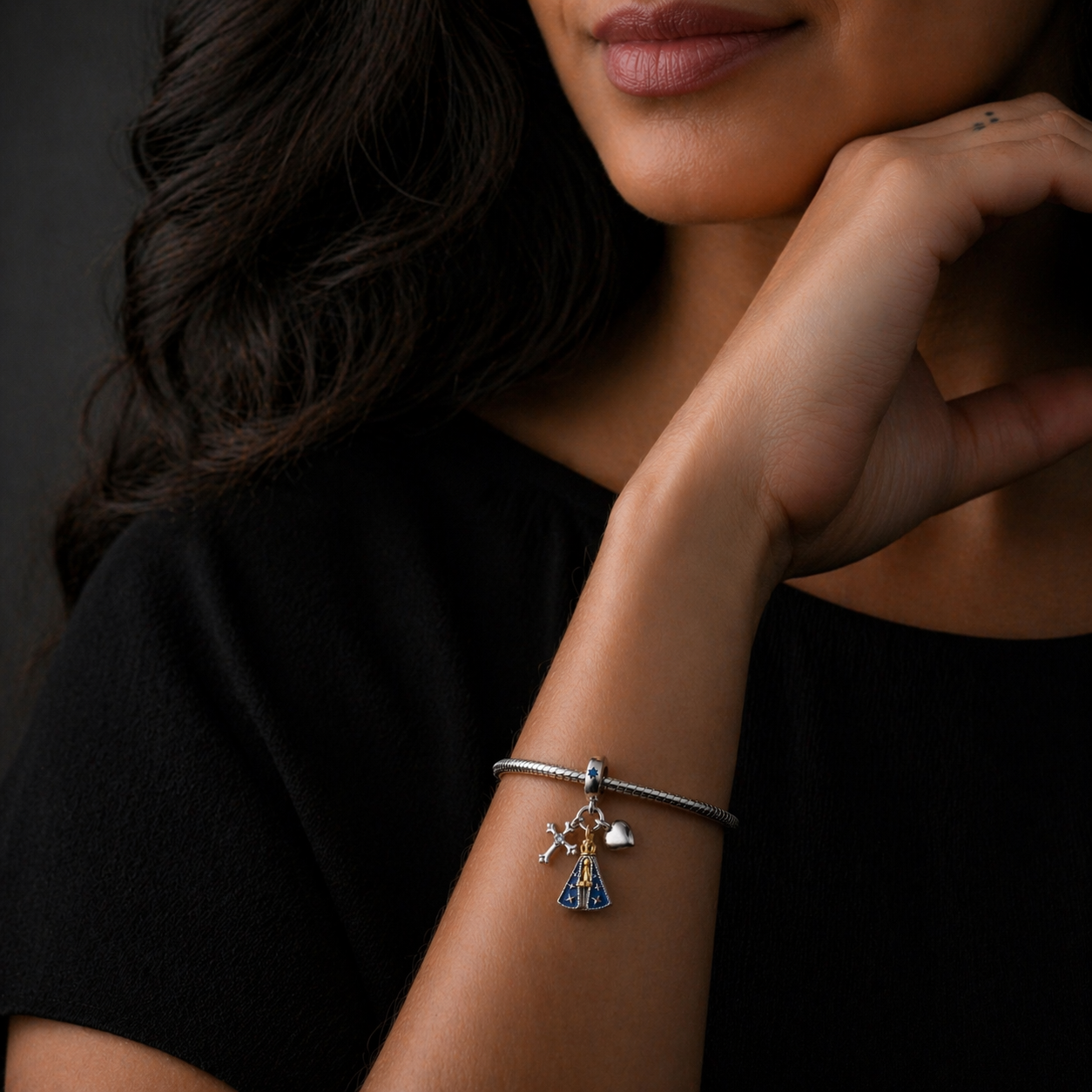 Dije Madre del Cielo Azul — Plata 925
