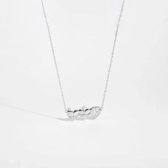 Collar Trilogía Sagrada – Jesús, María y José