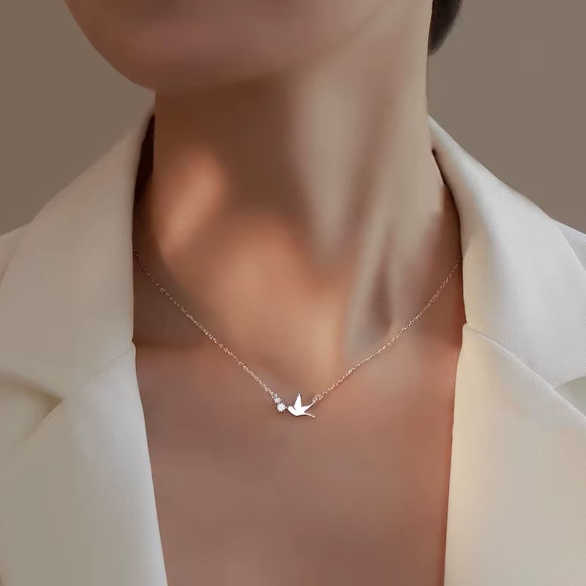 Collar Espíritu Bendito – Gotas de Fe y Esperanza