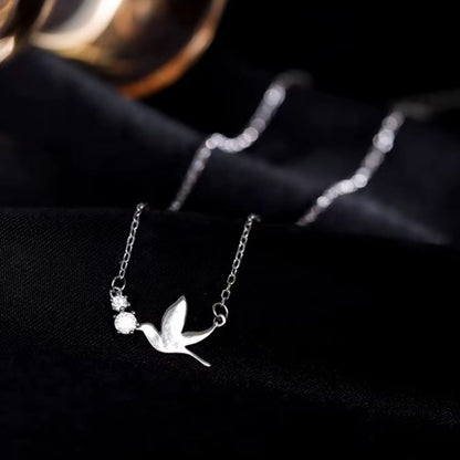 Collar Espíritu Bendito – Gotas de Fe y Esperanza