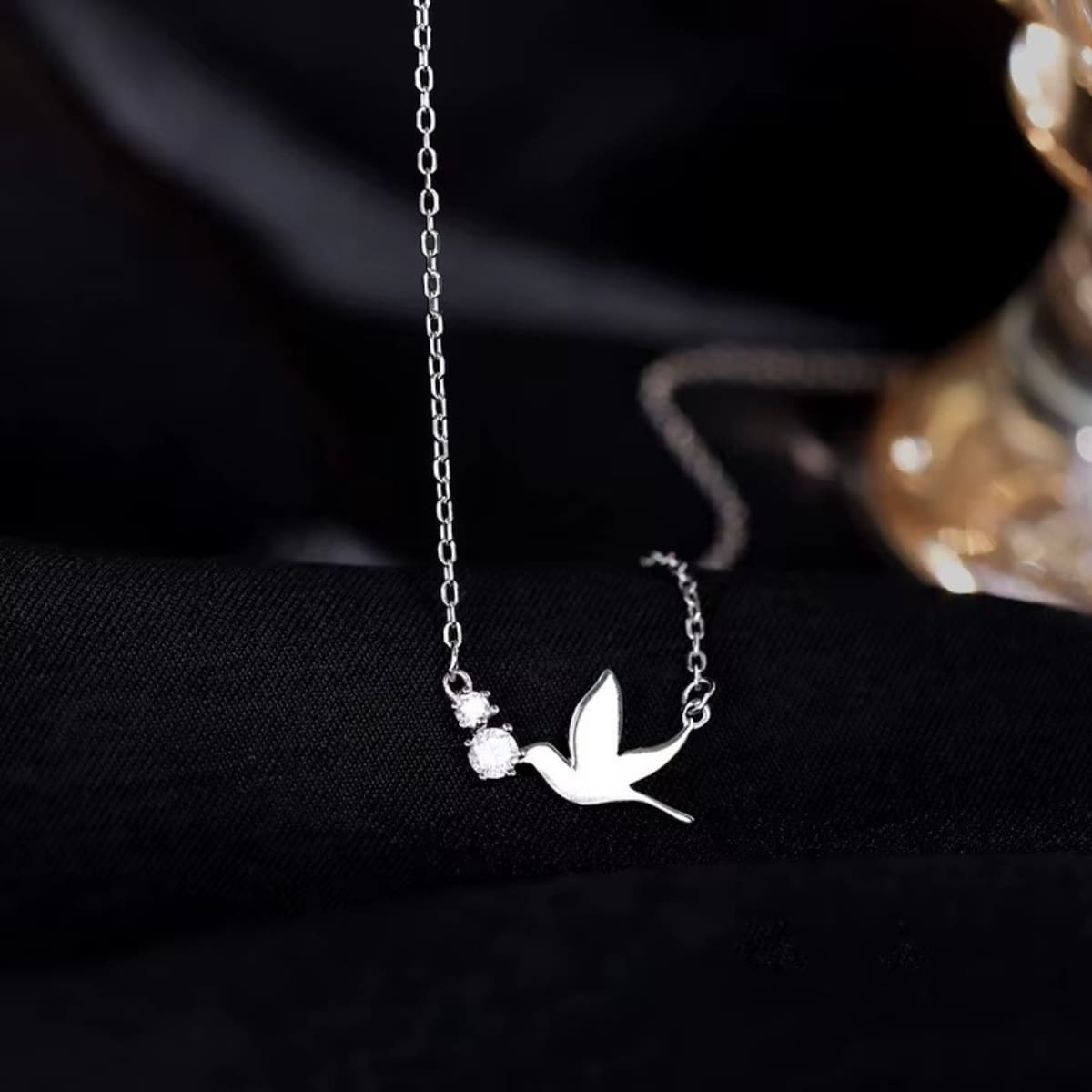 Collar Espíritu Bendito – Gotas de Fe y Esperanza