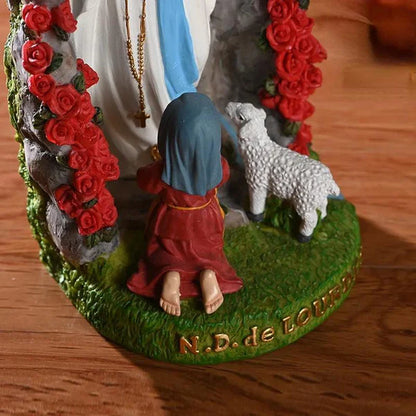 Nuestra Señora de Lourdes — Imagen Sacra de Fe y Devoción