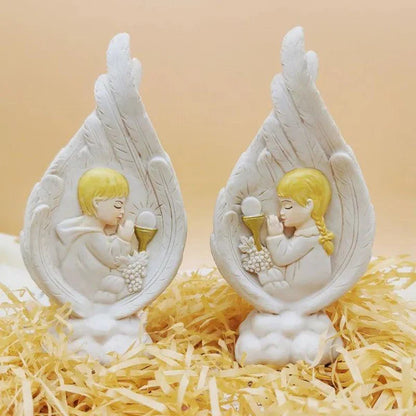 Sagrada Familia — Bajo las Alas del Ángel