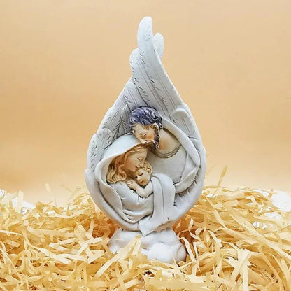 Sagrada Familia — Bajo las Alas del Ángel