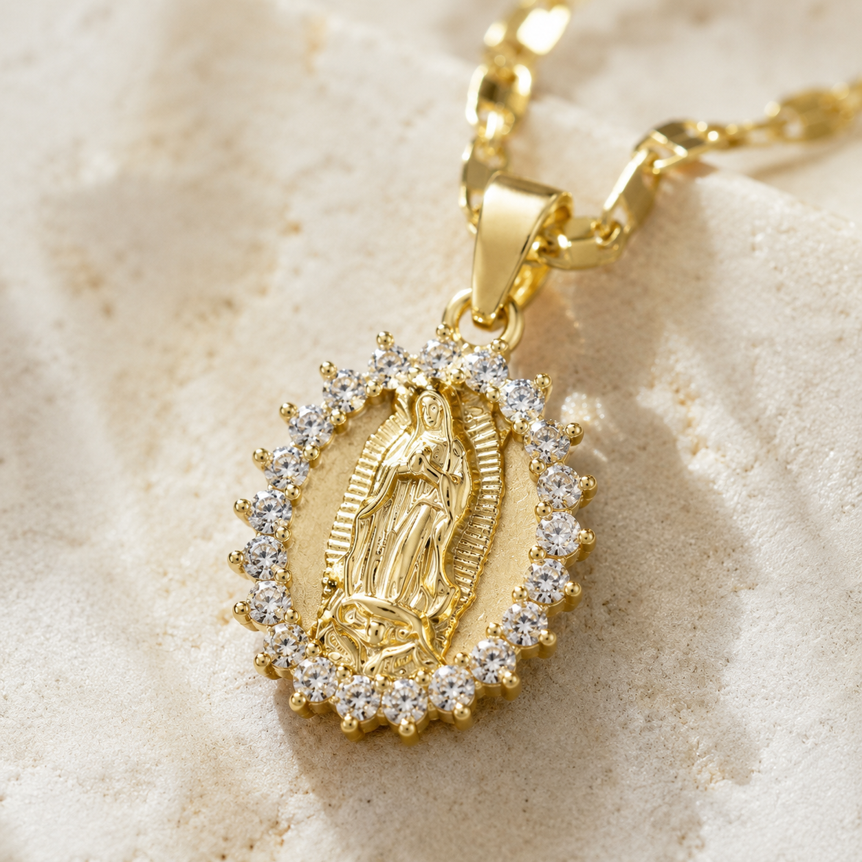 Collar Madre del Tepeyac