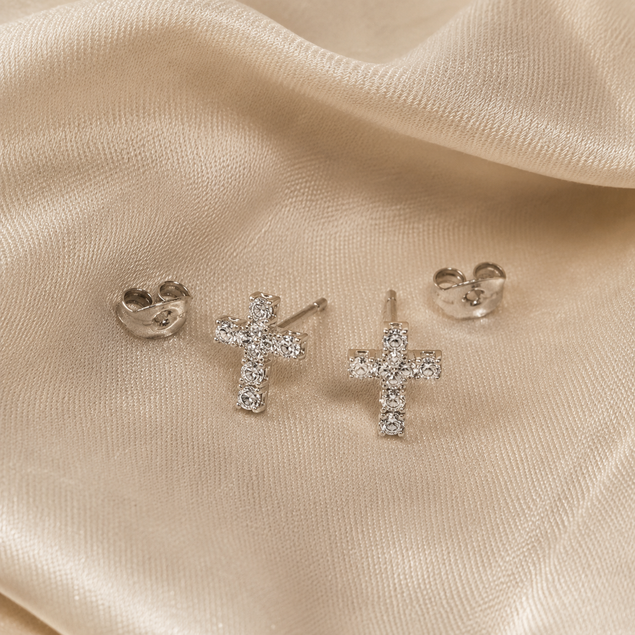 Aretes Fe Brillante