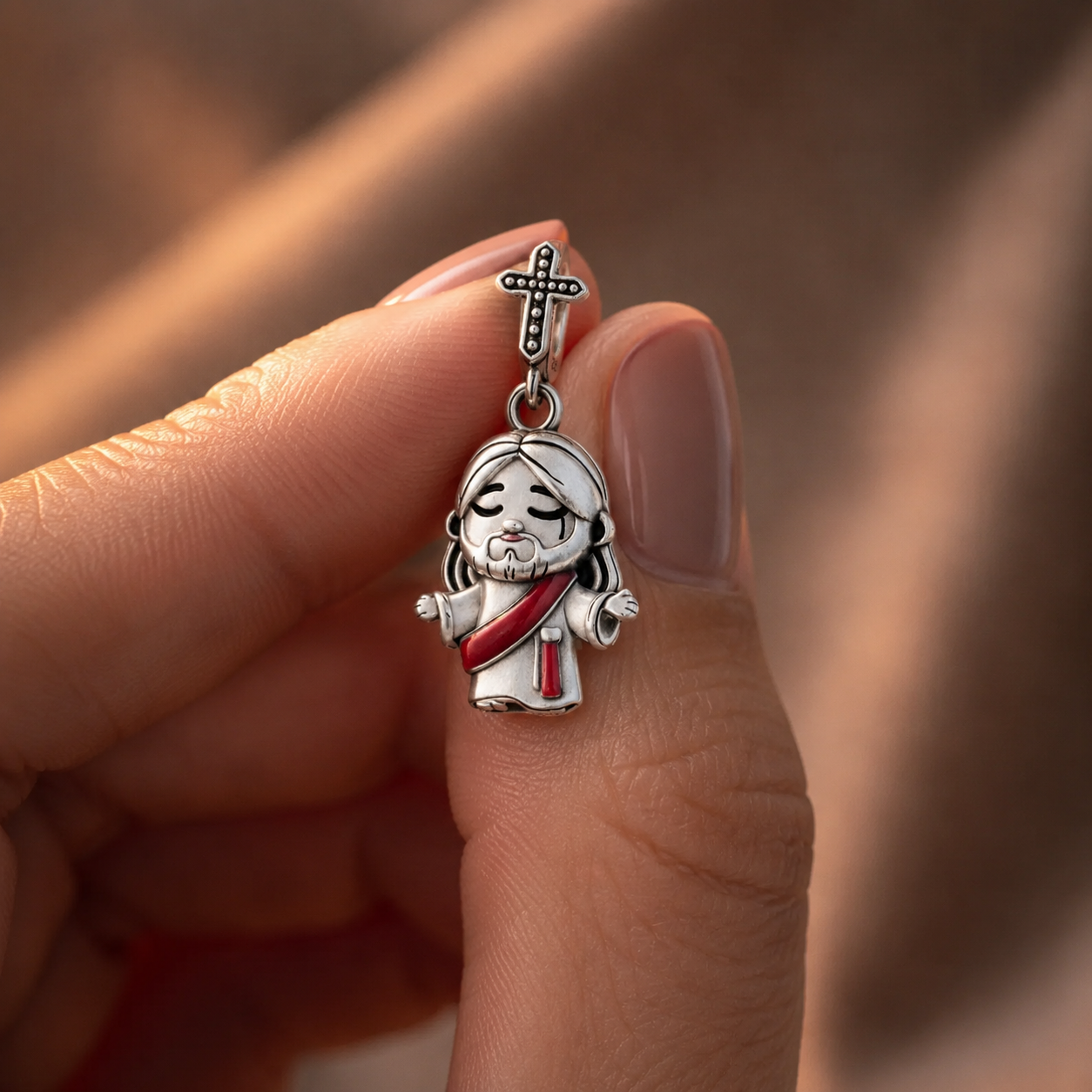 Dije Cristo Rey Glorioso — Plata 925