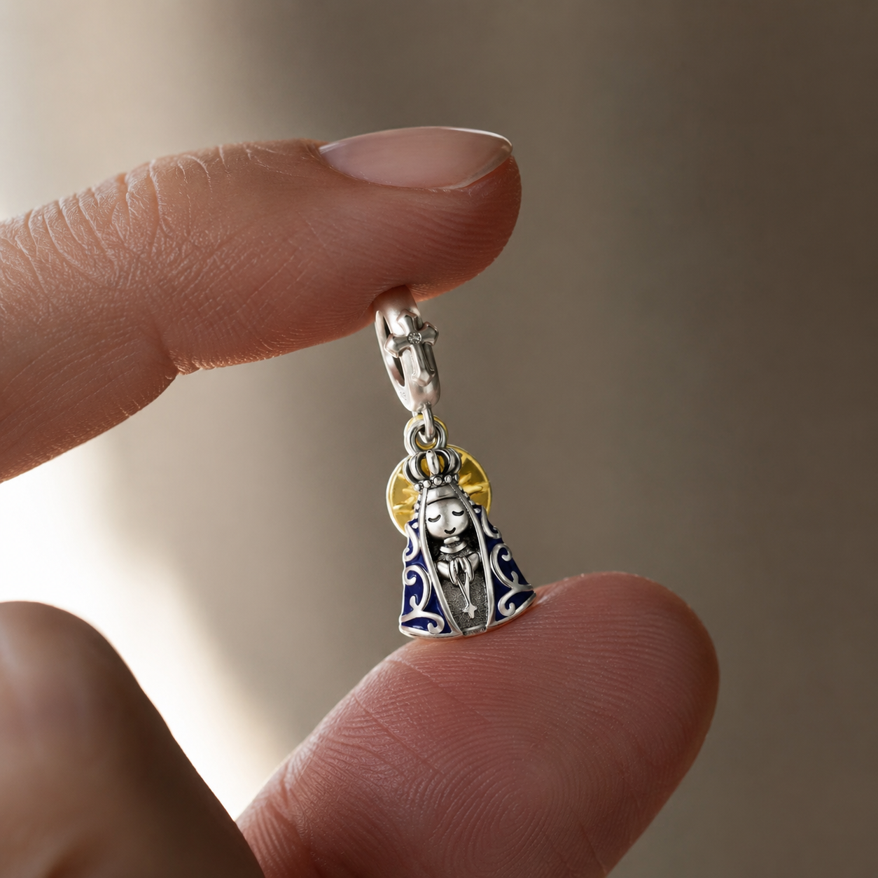 Dije Nuestra Señora Aparecida — Plata 925